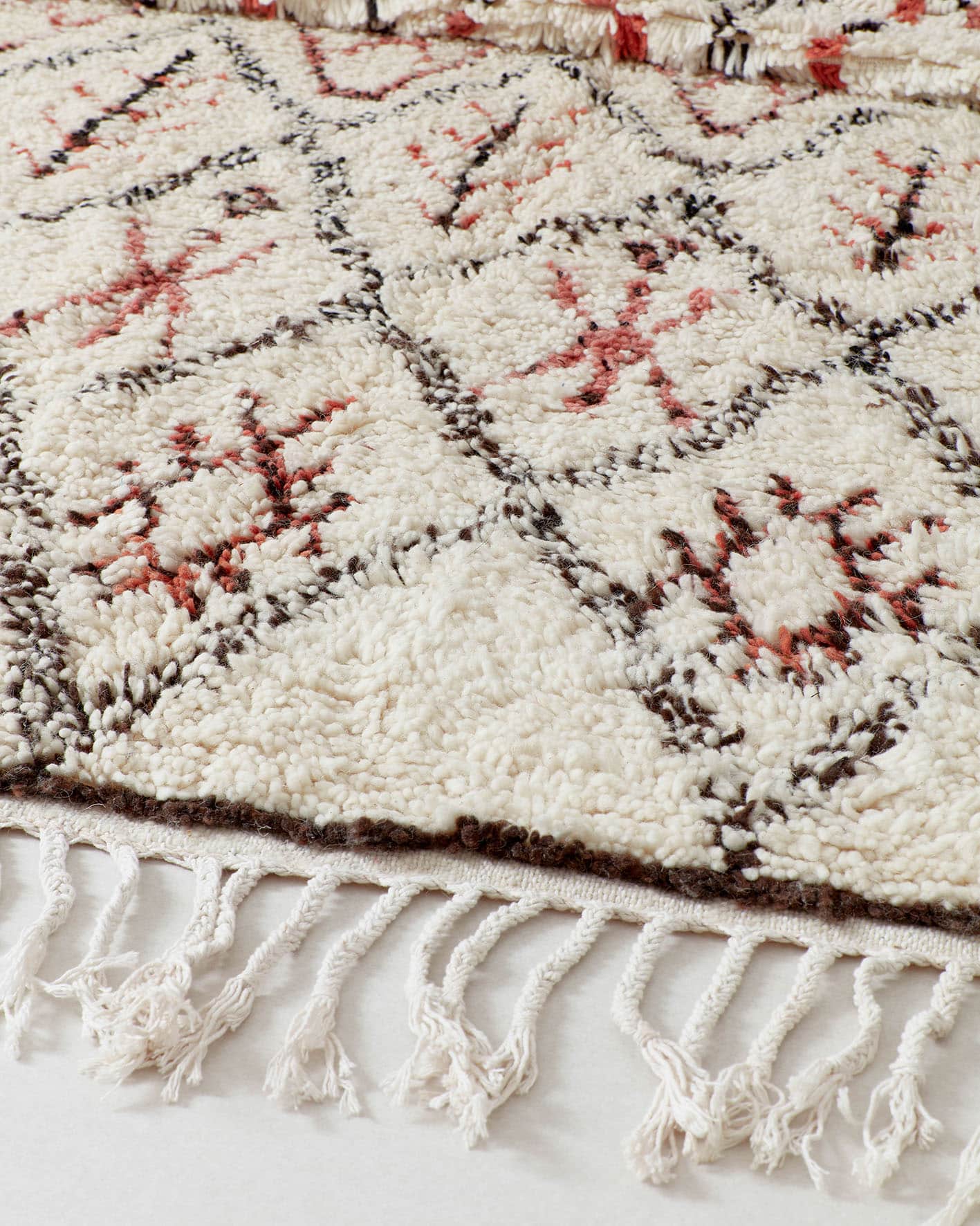 Terülőmintás berber szőnyeg, textúra