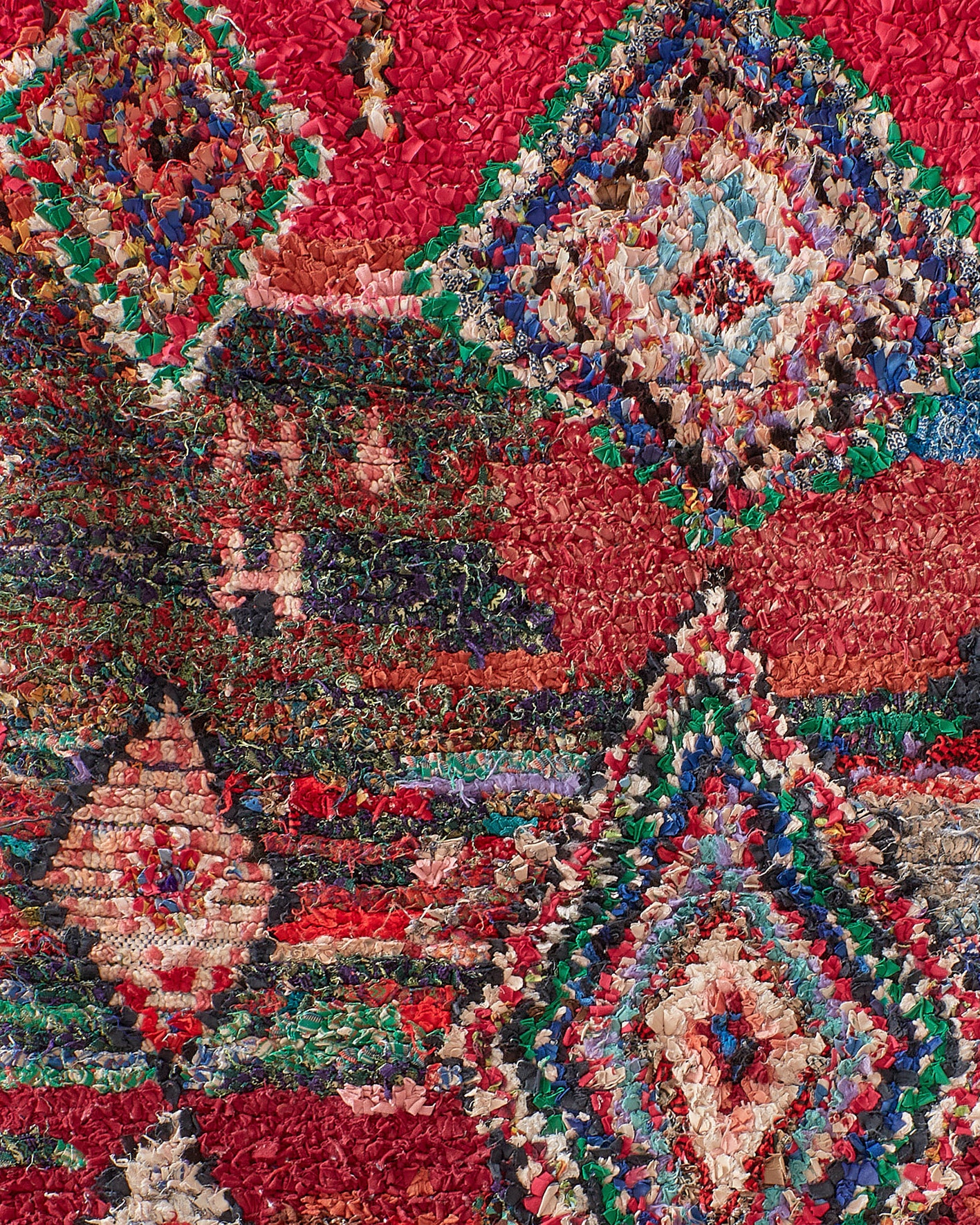 Boucherouite szőnyeg színkavalkáddal, részlet