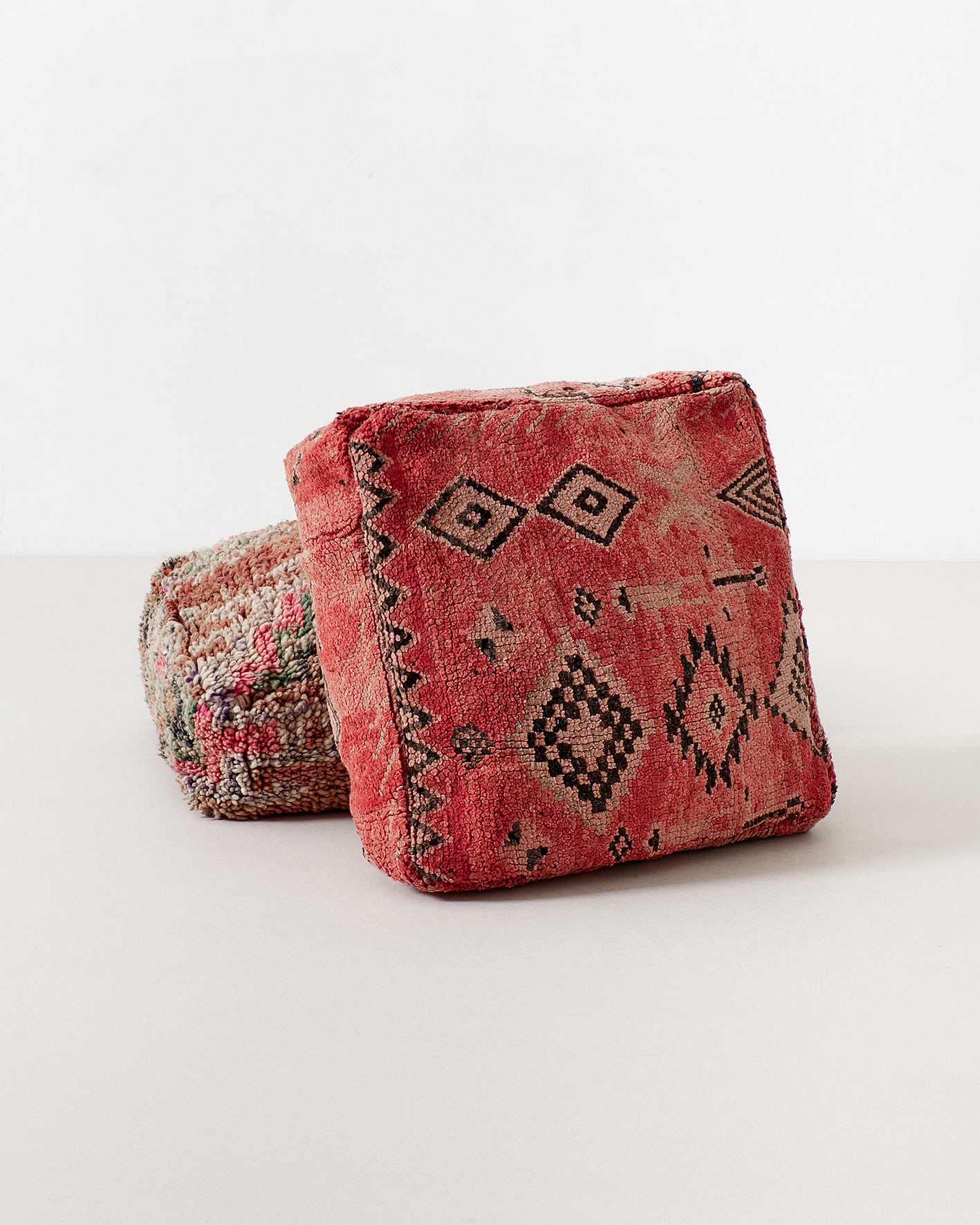 Red vintage Boujaad pouf