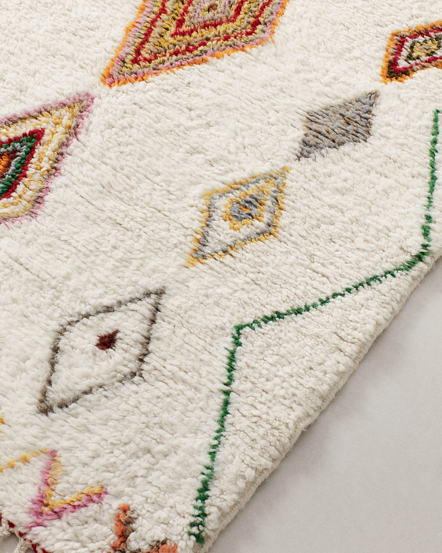 Berber rug with rainbow lozenges, close