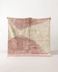 Rózsaszín-krémszín Beni M’rirt szőnyeg